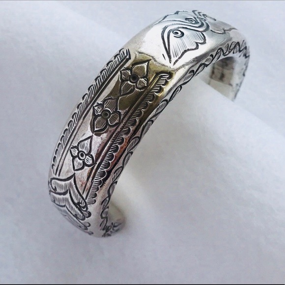 Vintage Jewelry - Vintage Sterling Silver Cuff Bracelet